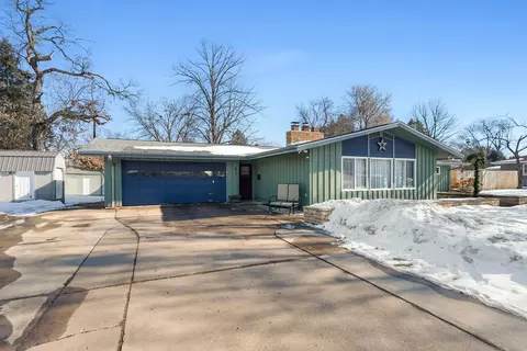 832 Birch St S, Cambridge, MN 55008