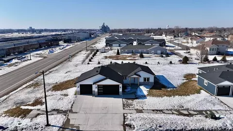 105 16th St N, Breckenridge, MN 56520