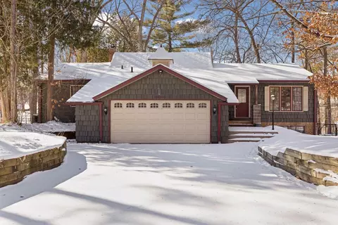 2024 Crosby Rd, Wayzata, MN 55391