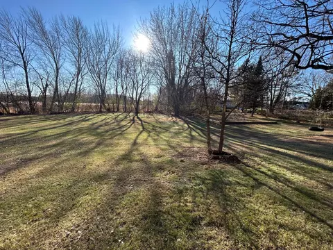 Exterior - 320 3rd St NE, Avon, MN 56310 photo 20 of 34