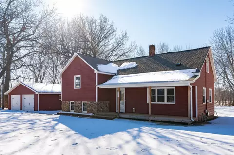 Exterior - 320 3rd St NE, Avon, MN 56310 photo 4 of 34