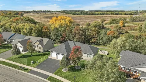 6951 170th Trl NW, Anoka, MN 55303