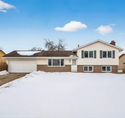 8033 Ewing Ave N, Brooklyn Park, MN 55443