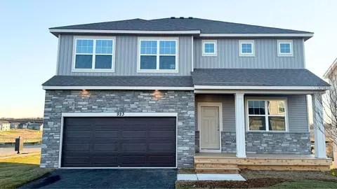 923 Redfield Cir, Delano, MN 55328
