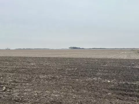 Nnn 570th Avenue, Austin, MN 55912