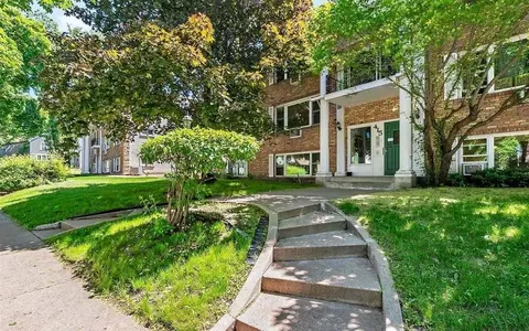 415 Ridgewood Ave #3, Minneapolis, MN 55403