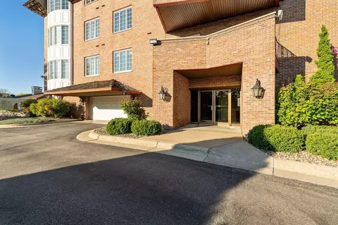 6300 Xerxes Ave S #44, Edina, MN 55423