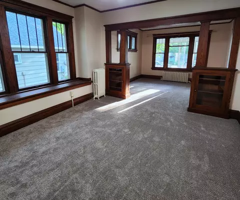 Living - 405 Ann St, Willmar, MN 56201 photo 1 of 3