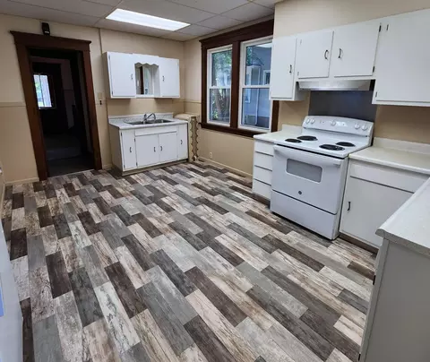 Kitchen - 405 Ann St, Willmar, MN 56201 photo 1 of 4