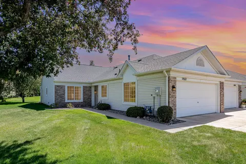 14502 Eureka Ct, Apple Valley, MN 55124