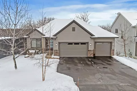5785 Juneau Ln N, Plymouth, MN 55446