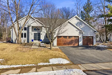 7424 Taylor Dr, Savage, MN 55378
