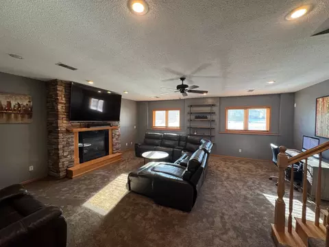 Living - 102 Meadowview St, Marshall, MN 56258 photo 2 of 3