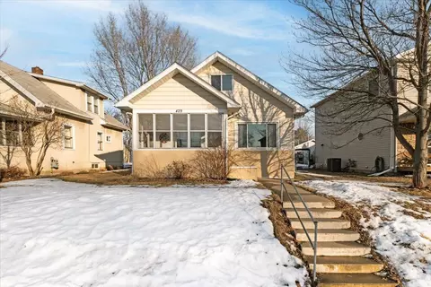 429 3rd Ave S, South Saint Paul, MN 55075