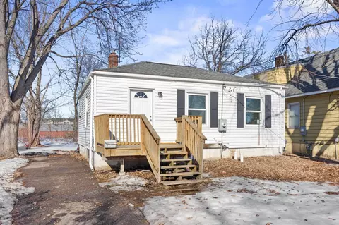 219 2nd Ave SW, Forest Lake, MN 55025