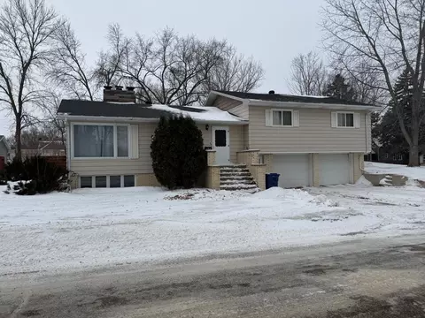 846 Railway St, Enderlin, ND 58027