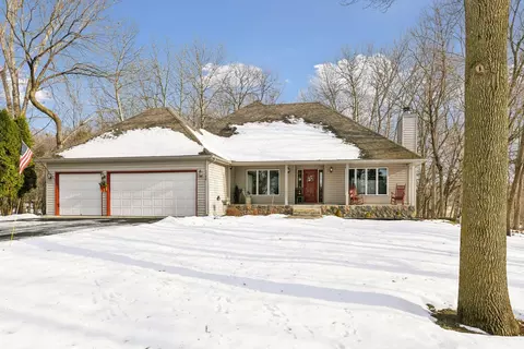 1760 Concordia St, Wayzata, MN 55391