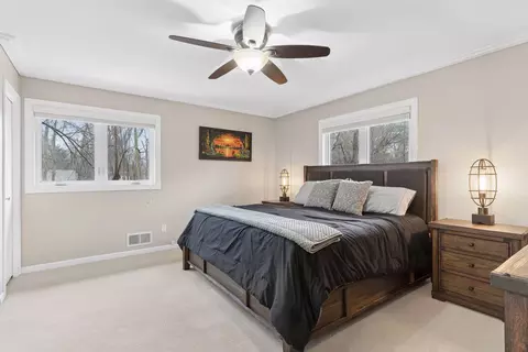 5420 Spring Ln, Minnetonka, MN 55345 photo 15