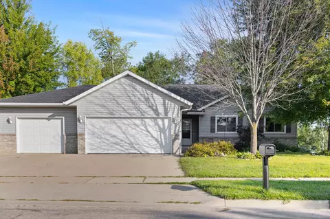 Exterior - 3102 8th Ave NW, Faribault, MN 55021 photo 11 of 11