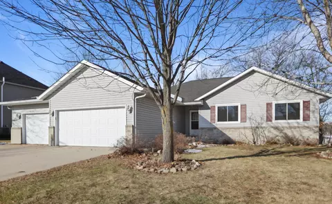 Exterior - 3102 8th Ave NW, Faribault, MN 55021 photo 2 of 11