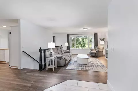 3102 8th Ave NW, Faribault, MN 55021