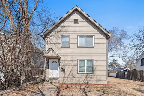 9 Acker St W, Saint Paul, MN 55117