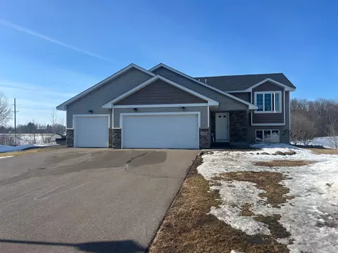 420 Alcott St E, Rush City, MN 55069