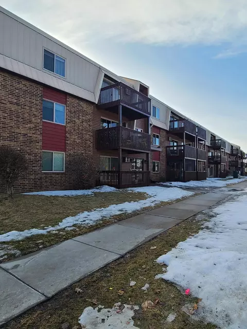 14630 Garrett Ave #606, Apple Valley, MN 55124