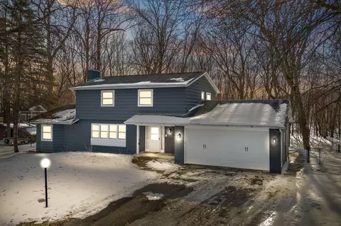 18215 19th Ave N, Plymouth, MN 55447