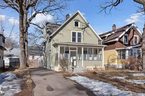 1329 Hague Ave, Saint Paul, MN 55104