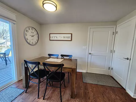 Dining - 1006 Maplehill Dr, Albert Lea, MN 56007 photo 1 of 1