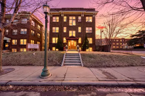 2218 Nicollet Ave #1, Minneapolis, MN 55404