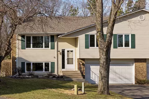 Exterior - 9844 Cavell Cir, Bloomington, MN 55438 photo 6 of 17