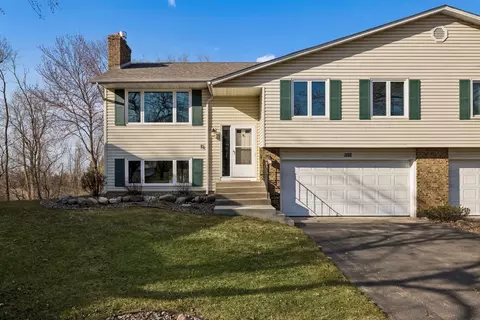 Exterior - 9844 Cavell Cir, Bloomington, MN 55438 photo 7 of 17