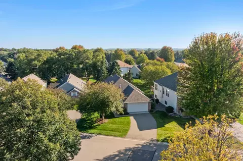 2628 Oak Ridge Trl, Woodbury, MN 55125