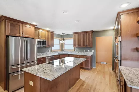 Kitchen - 2225 Chestnut Rd, Hamel, MN 55340 photo 1 of 6