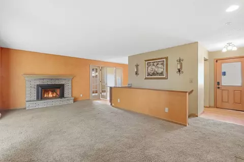 Living - 2225 Chestnut Rd, Hamel, MN 55340 photo 1 of 7