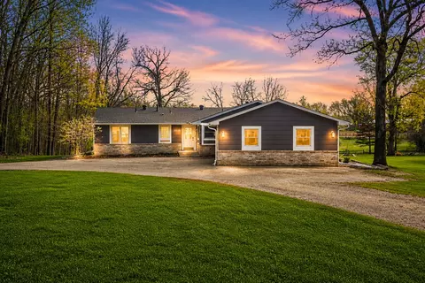 2225 Chestnut Rd, Hamel, MN 55340