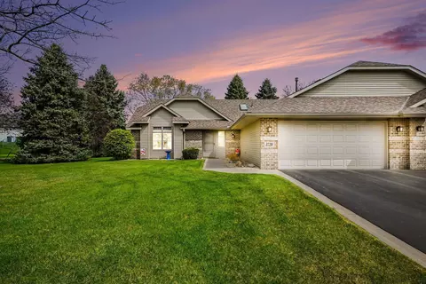 3720 Ladyslipper Ln N, Brooklyn Park, MN 55443
