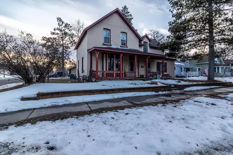 303 4th Ave NE, Saint Cloud, MN 56304