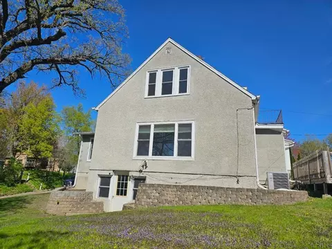 Exterior - 110 Summit Ave, Montevideo, MN 56265 photo 2 of 6