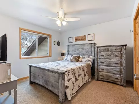 Bedroom - 14943 Hemlock Dr, Baxter, MN 56425 photo 1 of 8