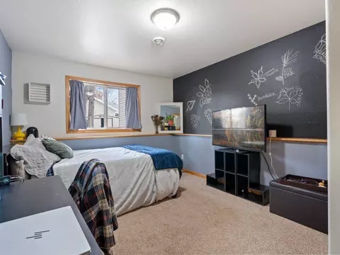Bedroom - 14943 Hemlock Dr, Baxter, MN 56425 photo 7 of 8