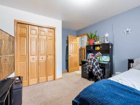 Bedroom - 14943 Hemlock Dr, Baxter, MN 56425 photo 8 of 8