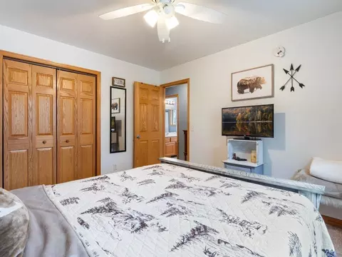 Bedroom - 14943 Hemlock Dr, Baxter, MN 56425 photo 2 of 8