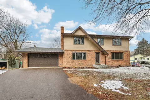 12070 Meadowlark Ct, Maple Grove, MN 55369