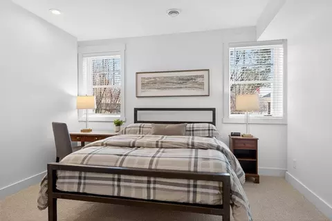 7 Circle E, Edina, MN 55436 photo 32