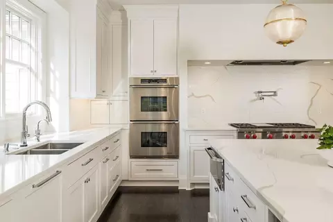 7 Circle E, Edina, MN 55436 photo 22