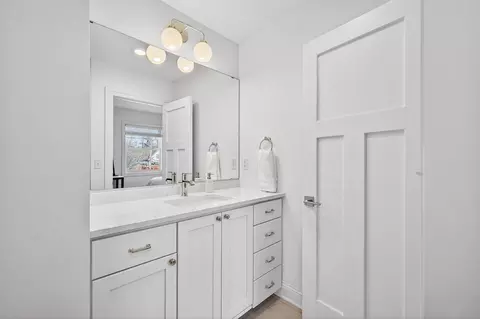 7 Circle E, Edina, MN 55436 photo 33