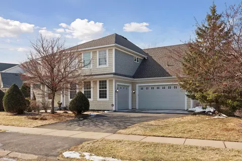 6233 Urbandale Ln N, Maple Grove, MN 55311